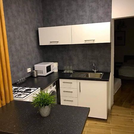 Komfort Apartman Вац Экстерьер фото
